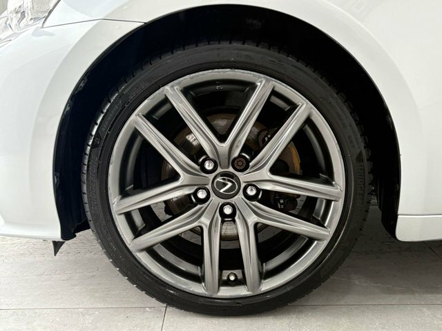 Lexus IS 2.5 300H Sport Red #14