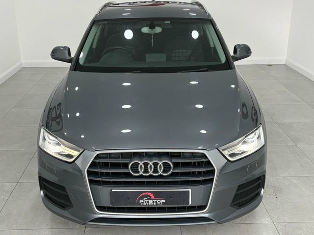 Audi Q3 Tdi Se Suv XNZ4697 Grey #4