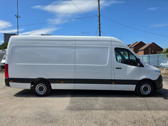 Mercedes-Benz Sprinter 2.0 315 Cdi Progressive Lwb Rwd L3 H2 150 Bhp Eur White