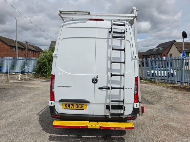 Mercedes-Benz Sprinter 2.0 315 Cdi Progressive Mwb Glass Carrier Rwd L2 H White #5