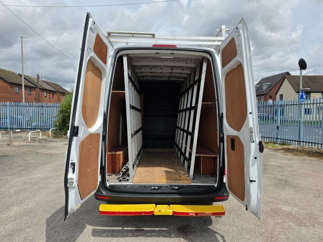 Mercedes-Benz Sprinter 2.0 315 Cdi Progressive Mwb Glass Carrier Rwd L2 H White #6