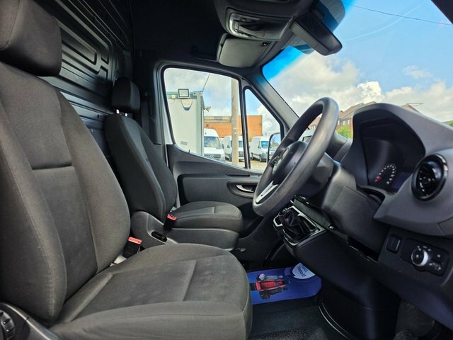 Mercedes-Benz Sprinter 2.1 314 Cdi L2 White #16
