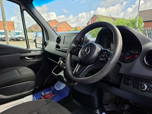 Mercedes-Benz Sprinter 2.1 314 Cdi L2 White #17