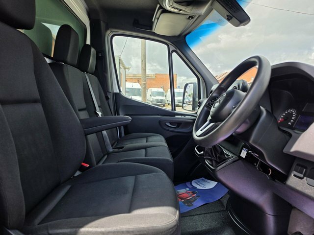 Mercedes-Benz Sprinter 315 Cdi Progressive Panel Silver #17