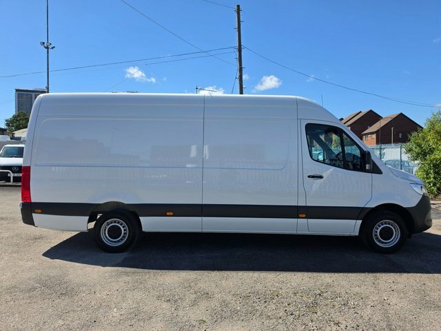 Mercedes-Benz Sprinter 2.0 315 Cdi Progressive Lwb Rwd L3 H2 150 Bhp Eur White