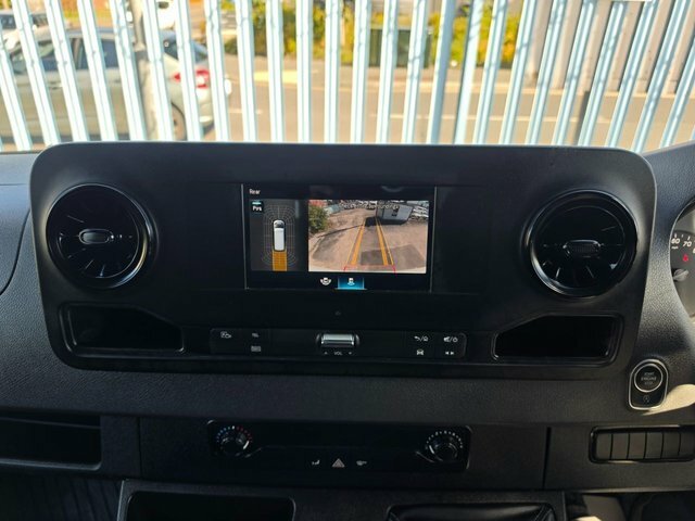 Mercedes-Benz Sprinter Premium Silver #16
