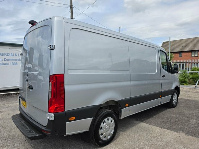 Mercedes-Benz Sprinter 2.1 314 Cdi Mwb G-tronic Rwd L2 H1 143 Bhp Euro Silver #5