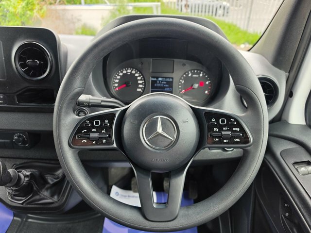 Mercedes-Benz Sprinter 3.5T H2 Progressive Van 9G-tronic White #12