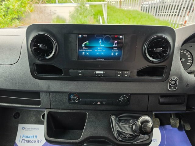 Mercedes-Benz Sprinter 3.5T H2 Progressive Van 9G-tronic White #13