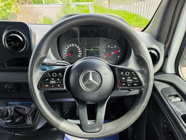 Mercedes-Benz Sprinter 2.1 314 Cdi Mwb L2 H2 143 Bhp Euro 6 White #11
