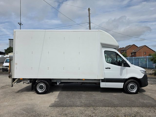 Mercedes-Benz Sprinter 2.1 316 Cdi Lwb Luton Tailift Rwd L3 163 Bhp Euro White