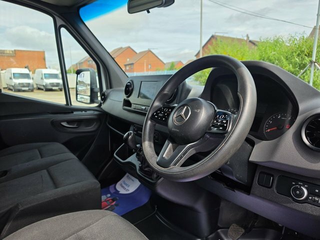 Mercedes-Benz Sprinter 2.1 314 Cdi Mwb L2 H2 143 Bhp Euro 6 White #16