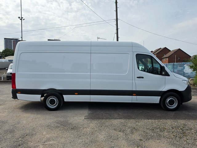Mercedes-Benz Sprinter 2.1 314 Cdi Progressive Lwb Rwd L3 H2 143 Bhp Eur White
