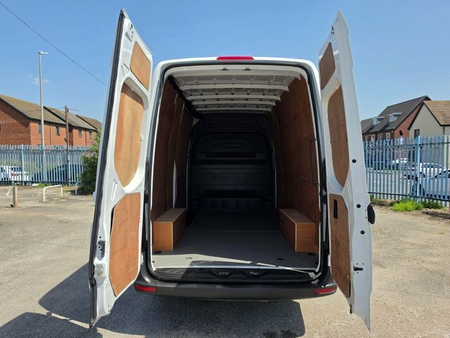 Mercedes-Benz Sprinter 2.0 315 Cdi Progressive Mwb Rwd L2 H2 150 Bhp Eur White #6