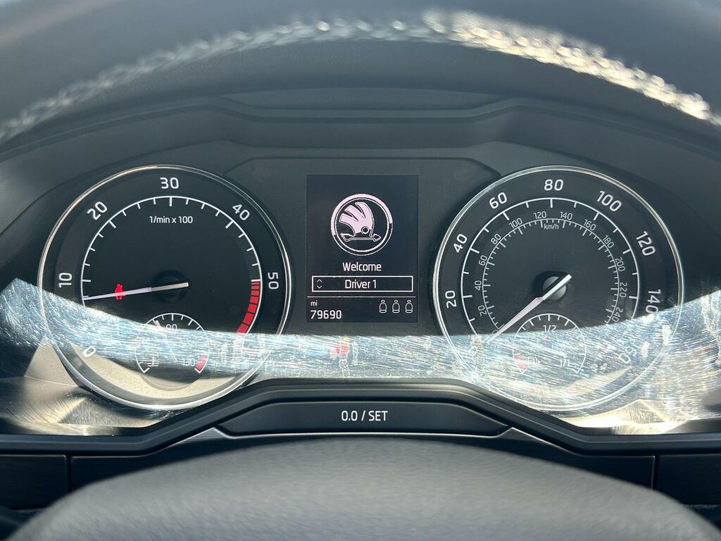Skoda Superb Se L Executive Grey #37