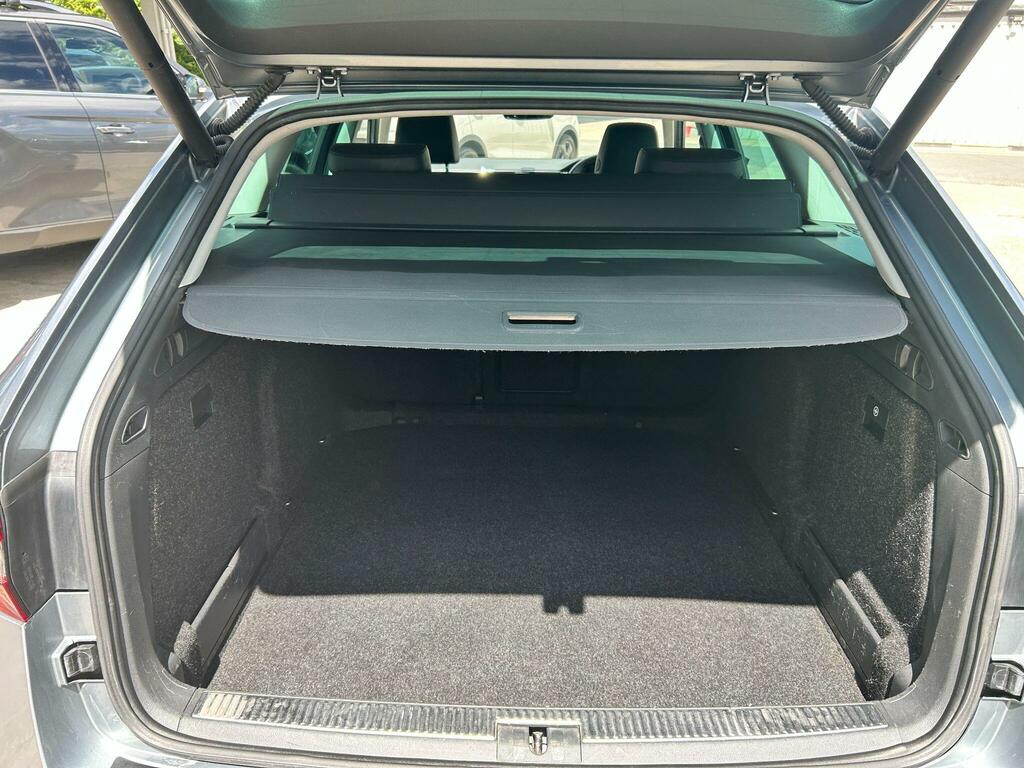 Skoda Superb Se L Executive Grey #43