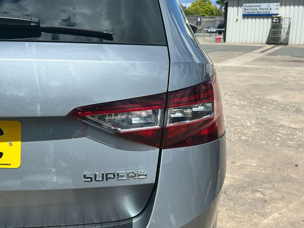 Skoda Superb Se L Executive Grey #8