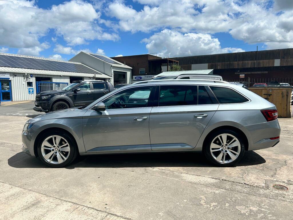 Skoda Superb 2.0 Tdi Se L Executive Estate Eu Grey #6