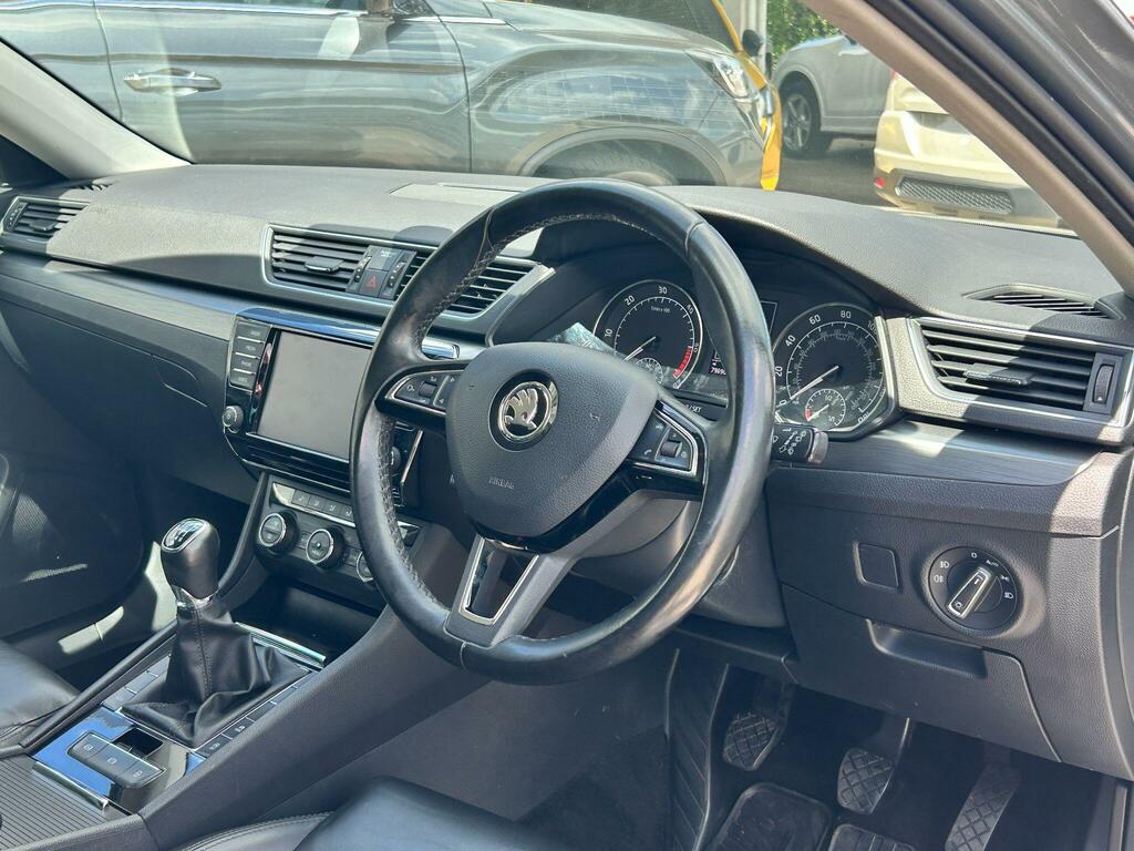 Skoda Superb Se L Executive Grey #18
