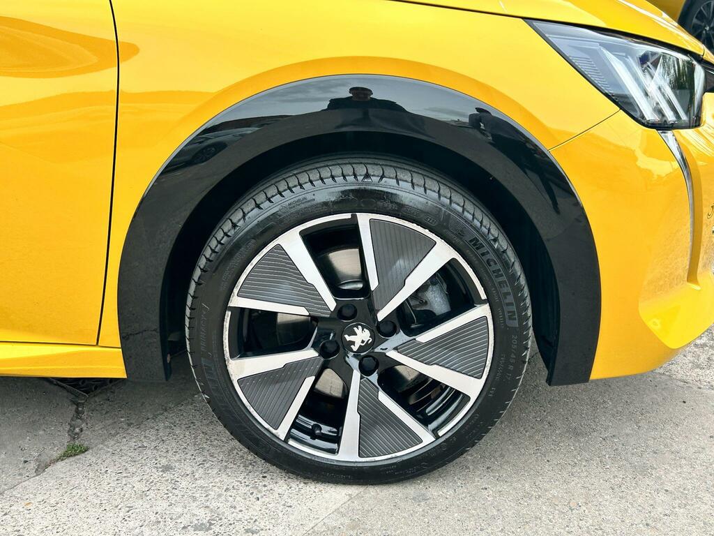 Peugeot e-208 50Kwh Gt Line YM20NTD Yellow #4