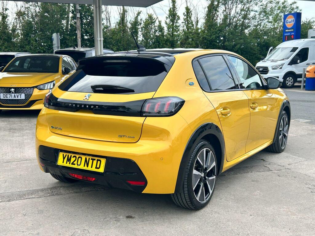 Peugeot e-208 50Kwh Gt Line YM20NTD Yellow #6