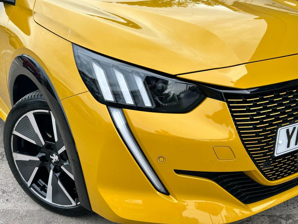 Peugeot e-208 50Kwh Gt Line YM20NTD Yellow #2