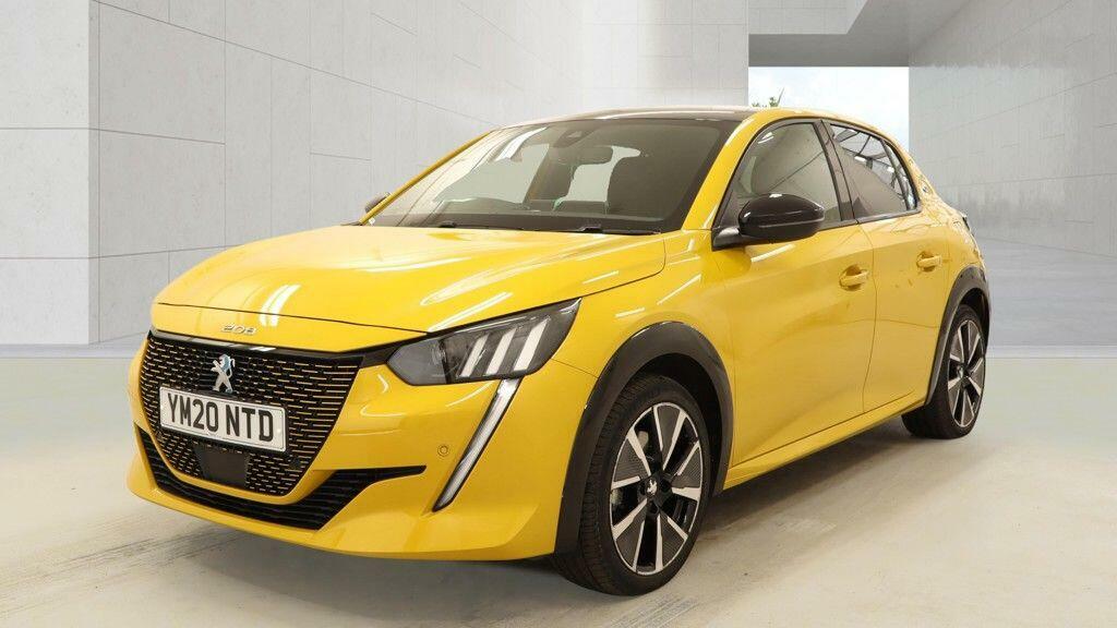 Peugeot e-208 50Kwh Gt Line Yellow #3