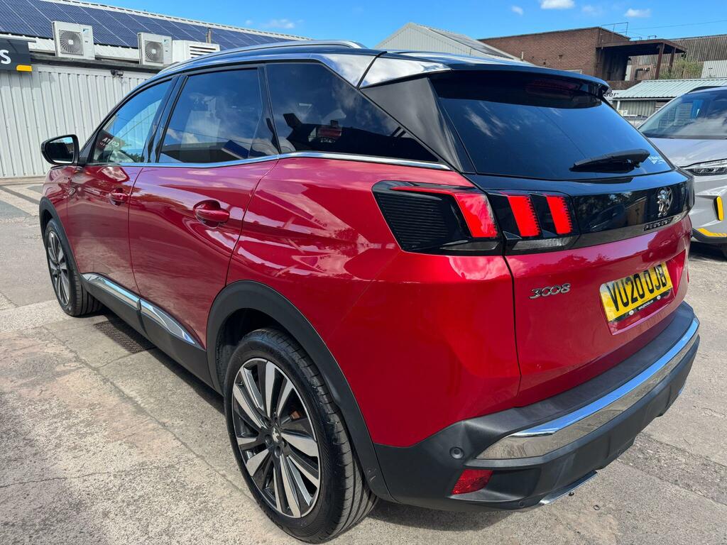 Peugeot 3008 1.6 Puretech Gt Line Premium Eat Euro 6 Ss Red #4