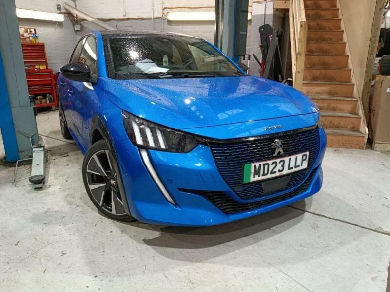 Peugeot e-208 50Kwh Gt Premium 7Kw Charger Blue