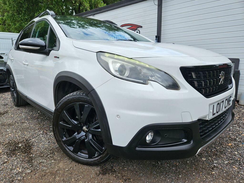 Peugeot 2008 Gt Line White #4