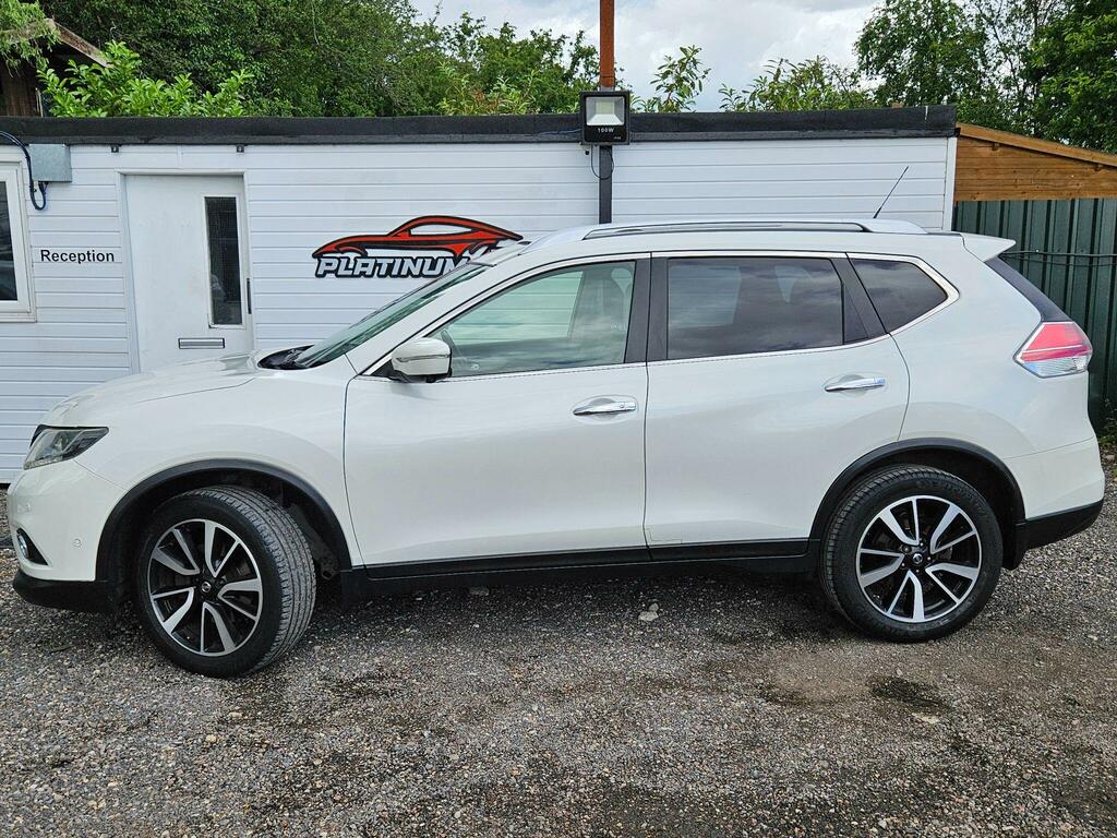 Nissan X-Trail Tekna White #3