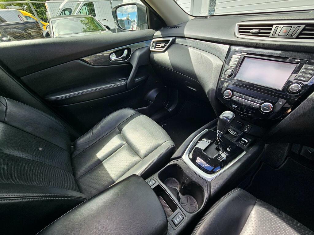 Nissan X-Trail N-tec White #23