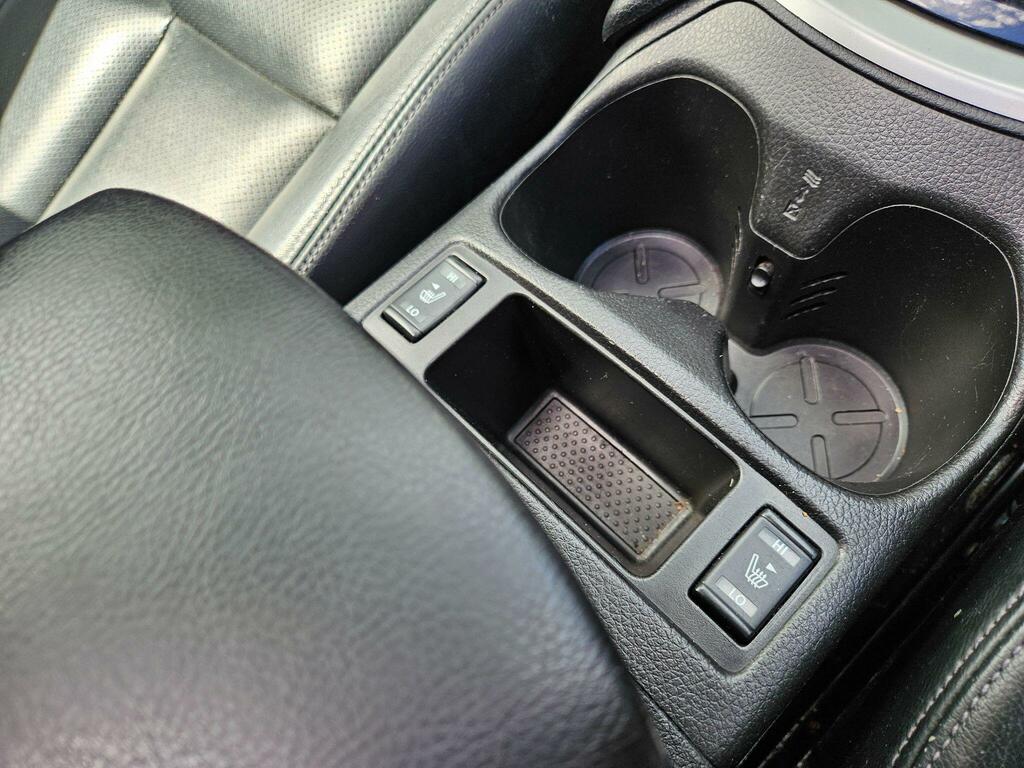Nissan X-Trail N-tec White #24
