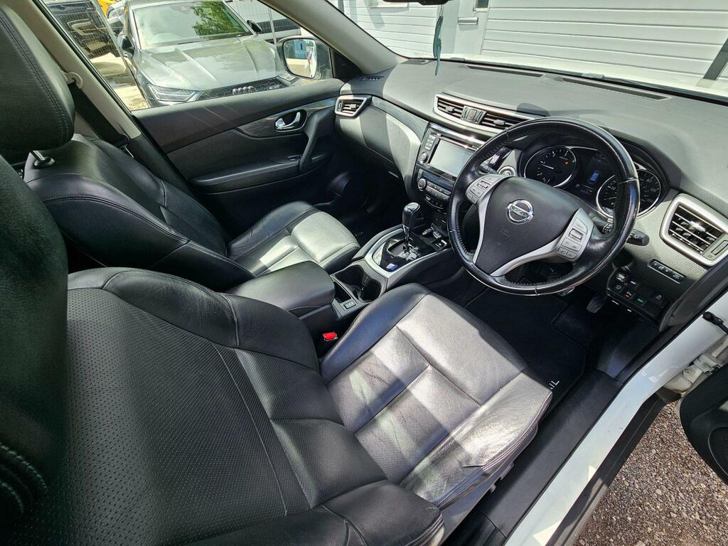 Nissan X-Trail N-tec White #21