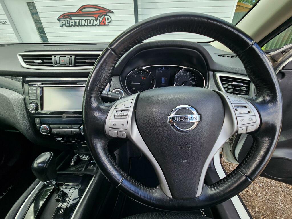 Nissan X-Trail N-tec White #31