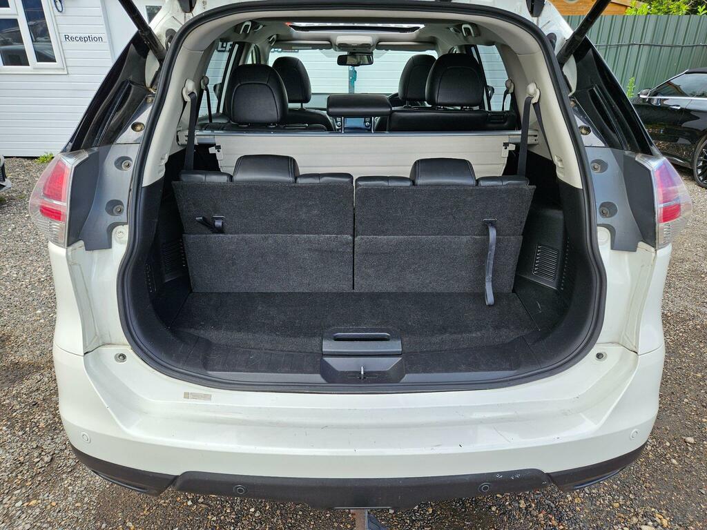 Nissan X-Trail N-tec White #59