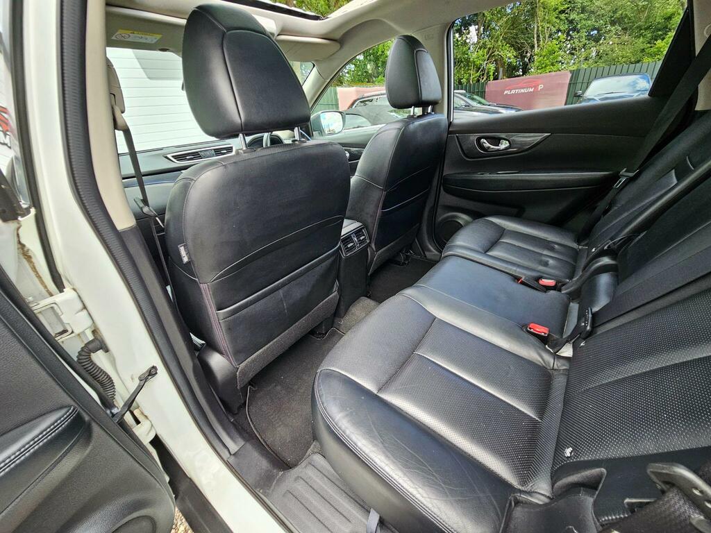 Nissan X-Trail N-tec White #50