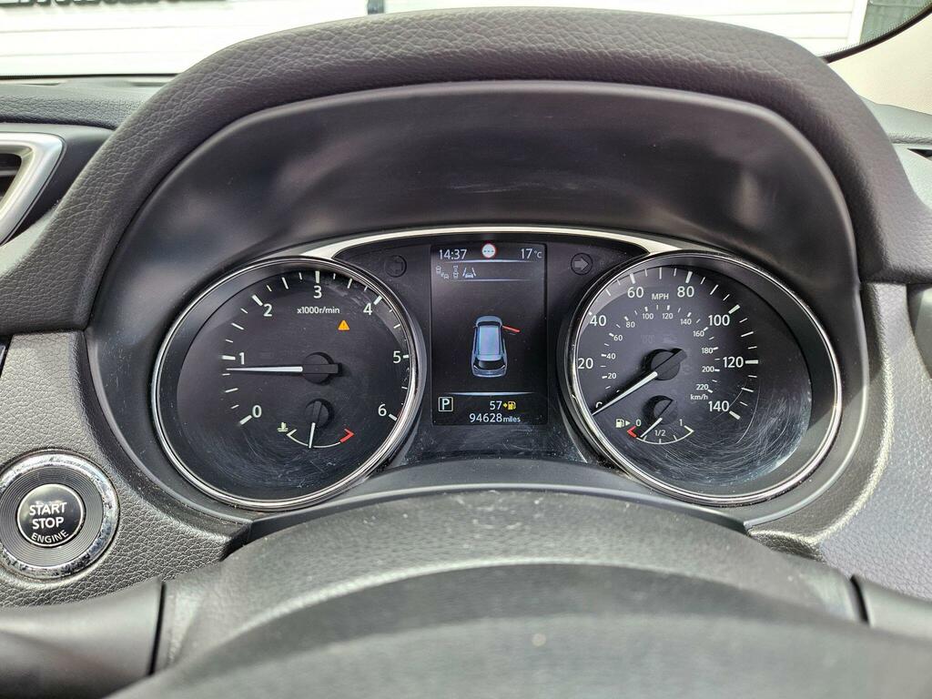Nissan X-Trail N-tec White #34