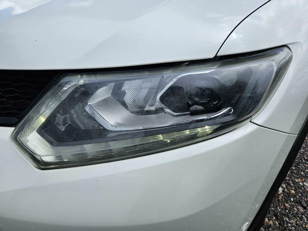 Nissan X-Trail N-tec White #16