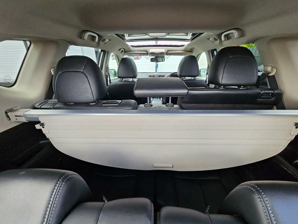 Nissan X-Trail N-tec White #57