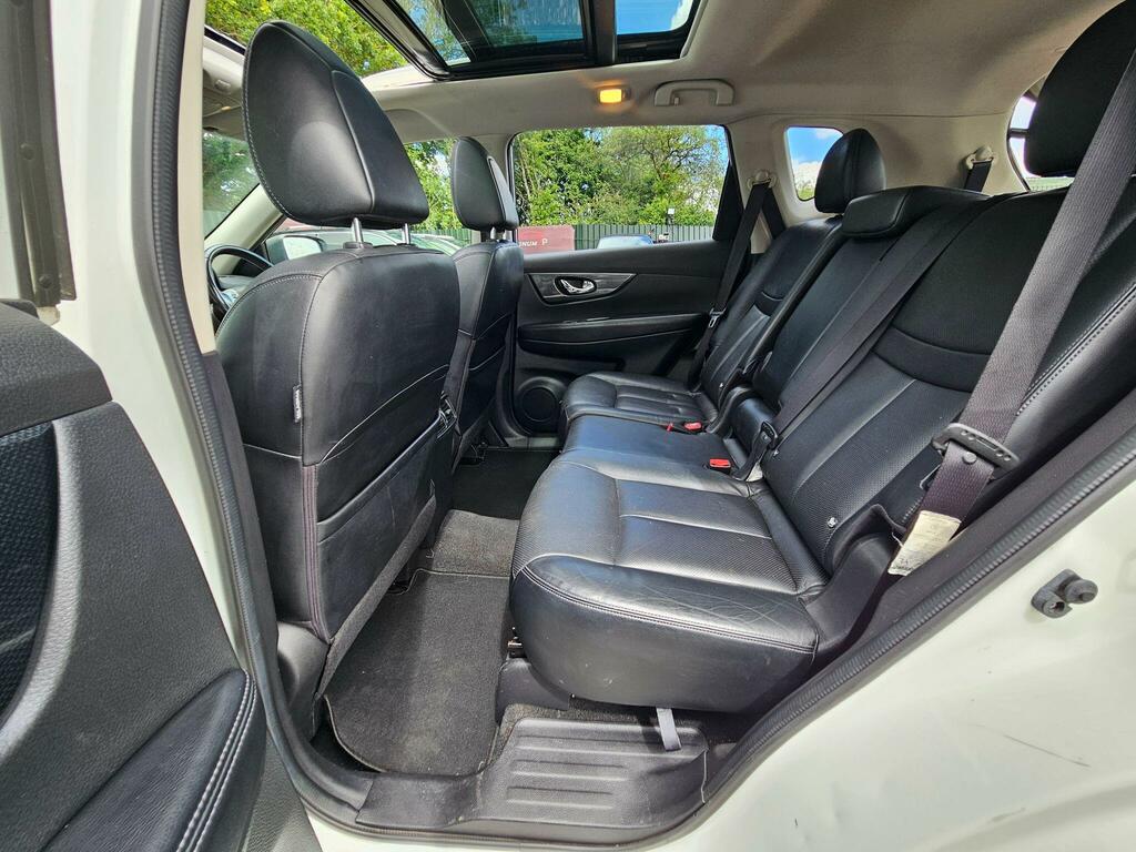 Nissan X-Trail N-tec White #49