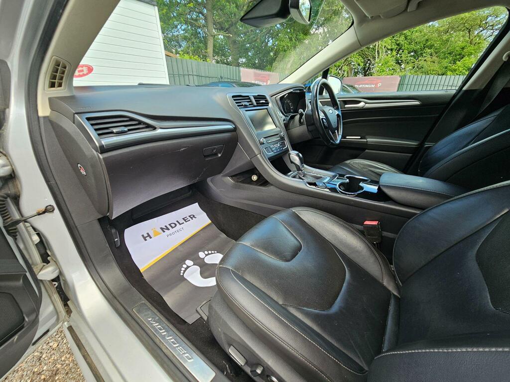 Ford Mondeo Vignale Tdci Brown #44