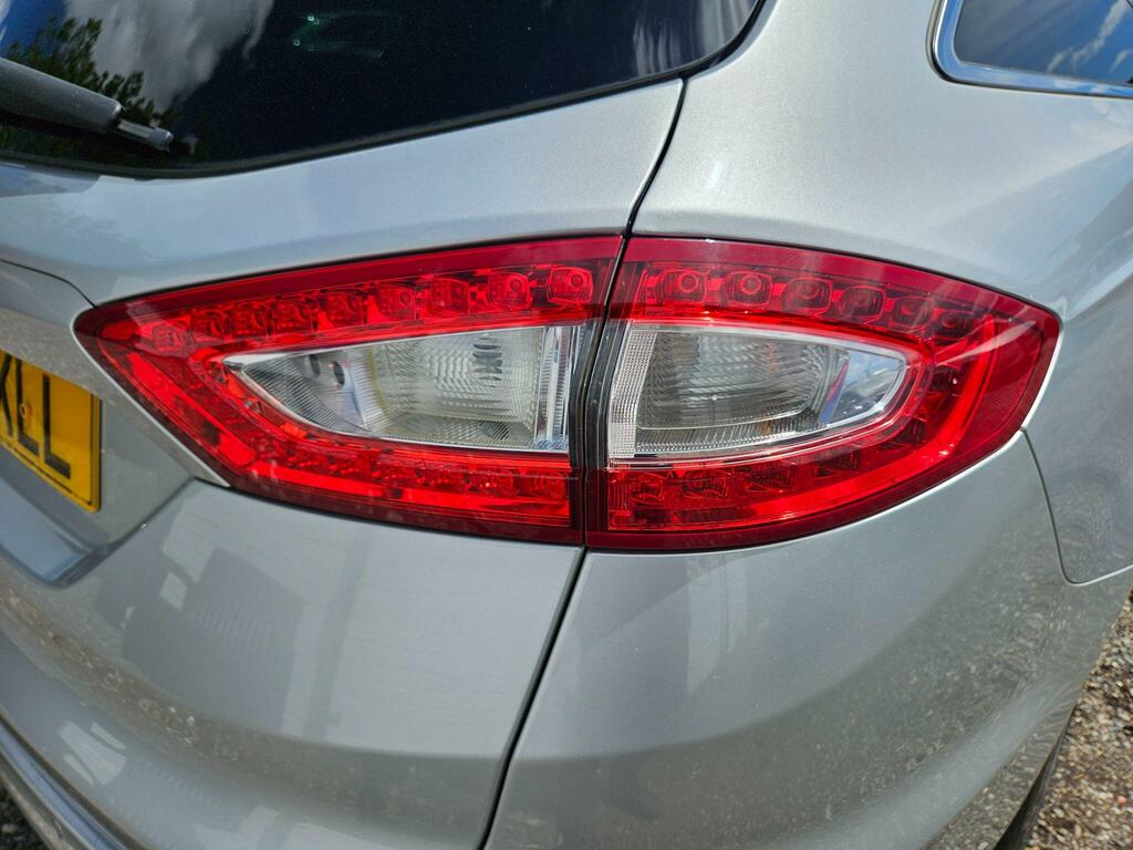 Ford Mondeo Vignale Tdci Brown #20