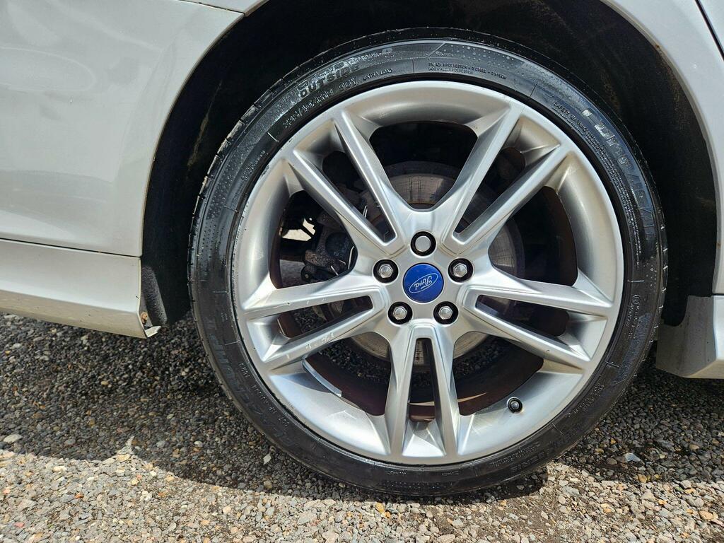 Ford Mondeo Vignale Tdci Brown #54
