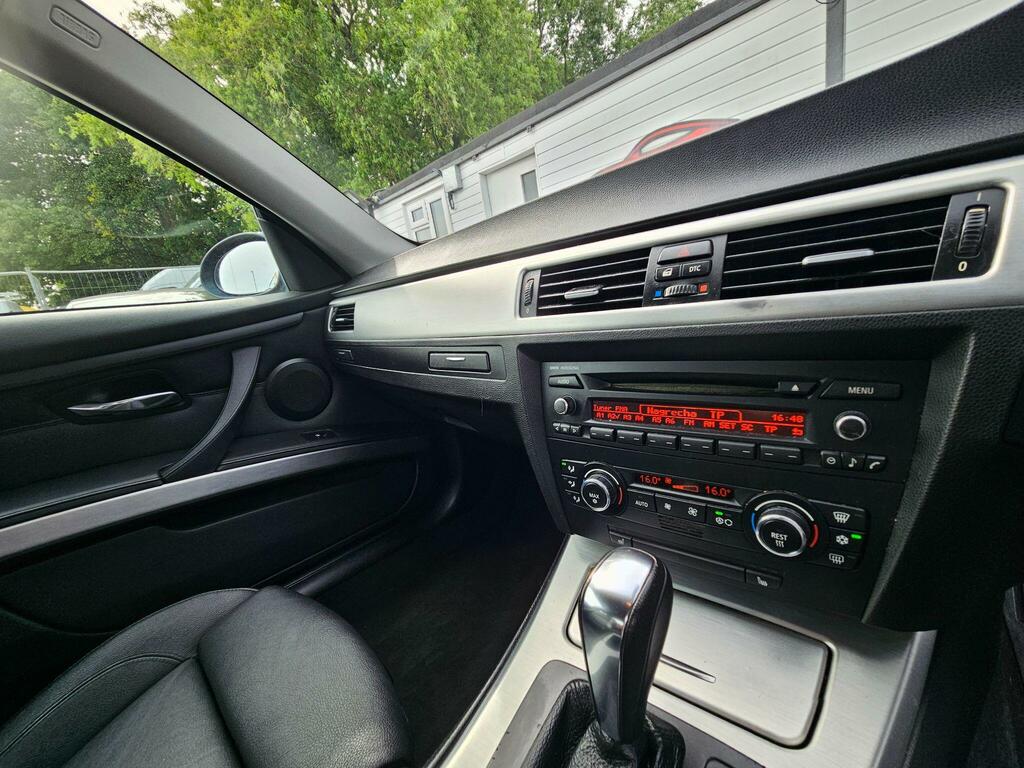 BMW 3 Series Saloon 2.0 Blue #27