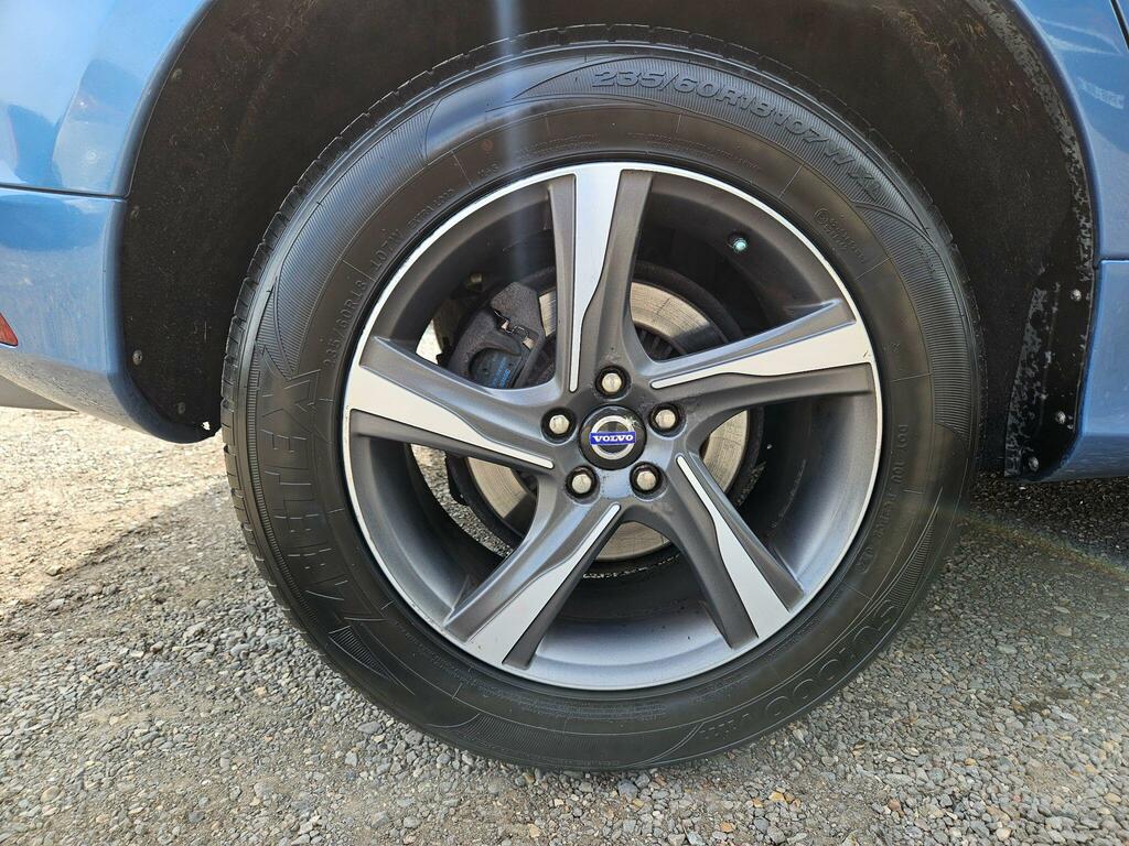 Volvo XC60 2.0 D4 R-design Lux Black #57