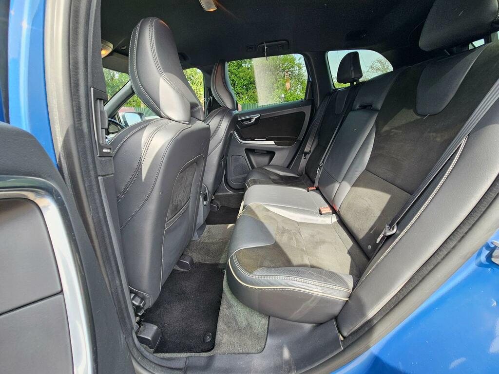 Volvo XC60 2.0 D4 R-design Lux Black #51