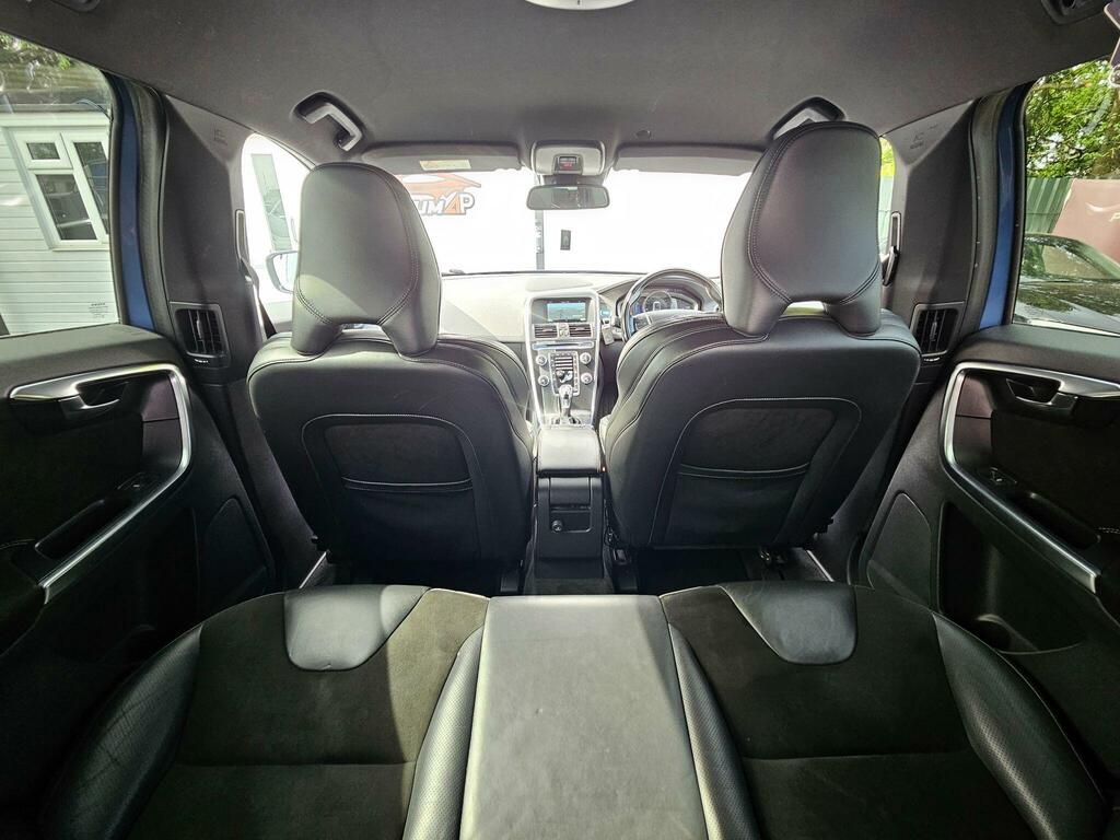 Volvo XC60 2.0 D4 R-design Lux Black #54