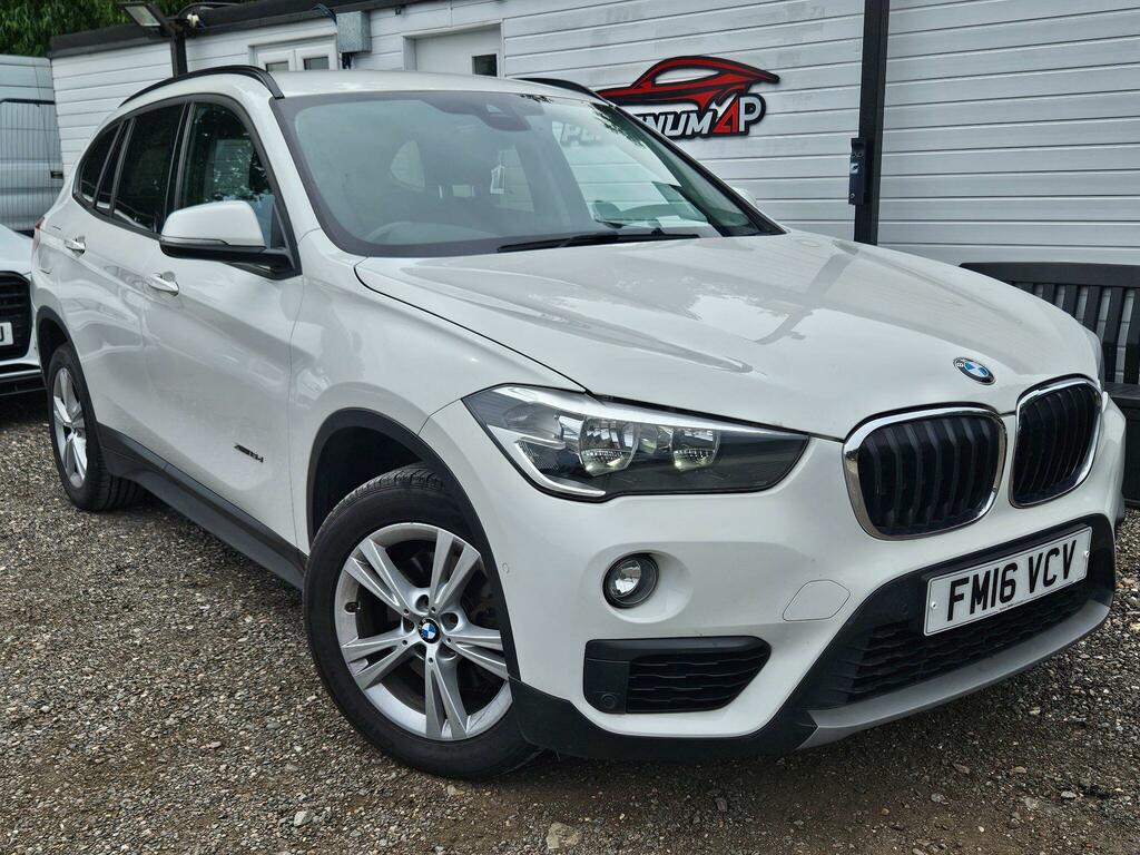 BMW X1 Se White #2