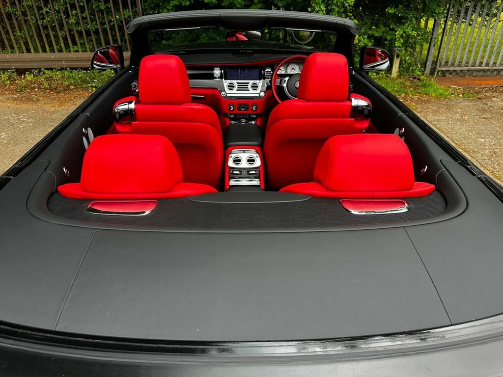 Rolls-Royce Dawn Dawn V12 Purple #26